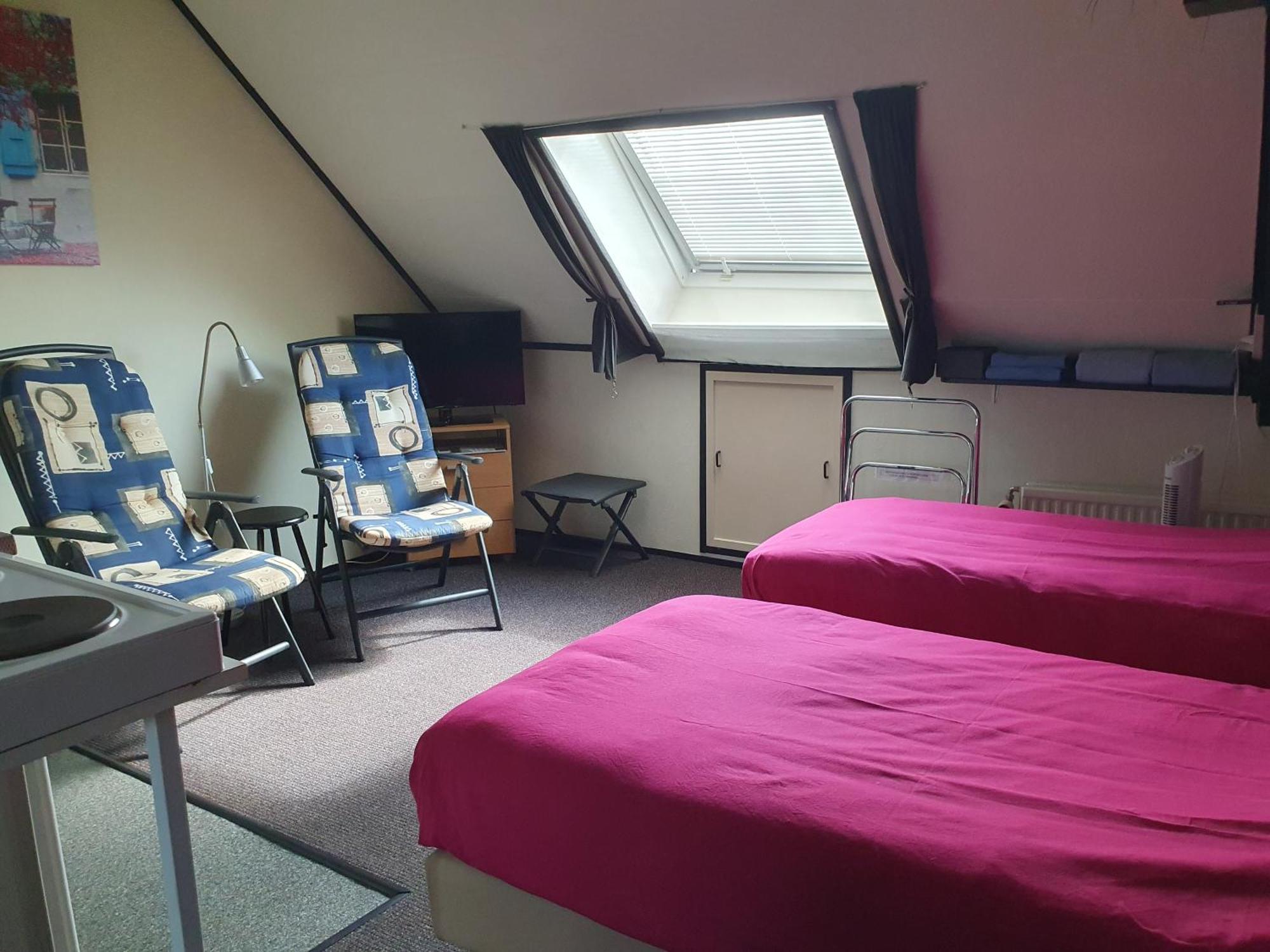 Bb Salem Bed & Breakfast Strijen Екстериор снимка